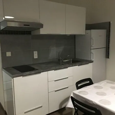 A 500m Du Port Et De La Plage Apartment